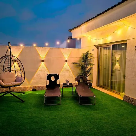 Atico Michelangelo Ii Penthouse Terrace & Grill